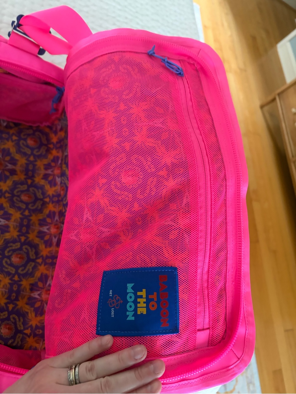 GUC Baboon to the Moon Neon Pink Mini Go Bag 32L - Picture 8 of 11